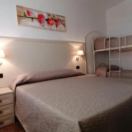 Isa Bed & Breakfast *
