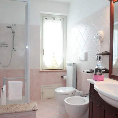 فندق مبيت وإفطار Isa