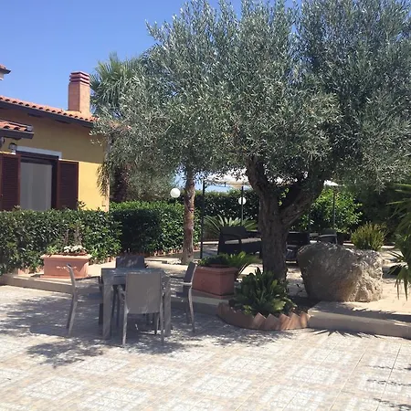 Bed & Breakfast Isa Drapia