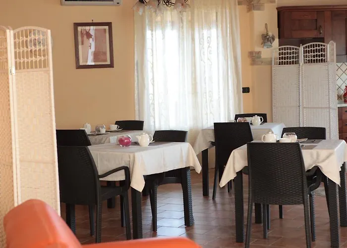 לינה וארוחת בוקר Isa Drapia